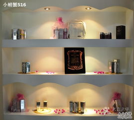 博時美容院產(chǎn)品展示柜 提升店舖魅力的美學陳列靈感